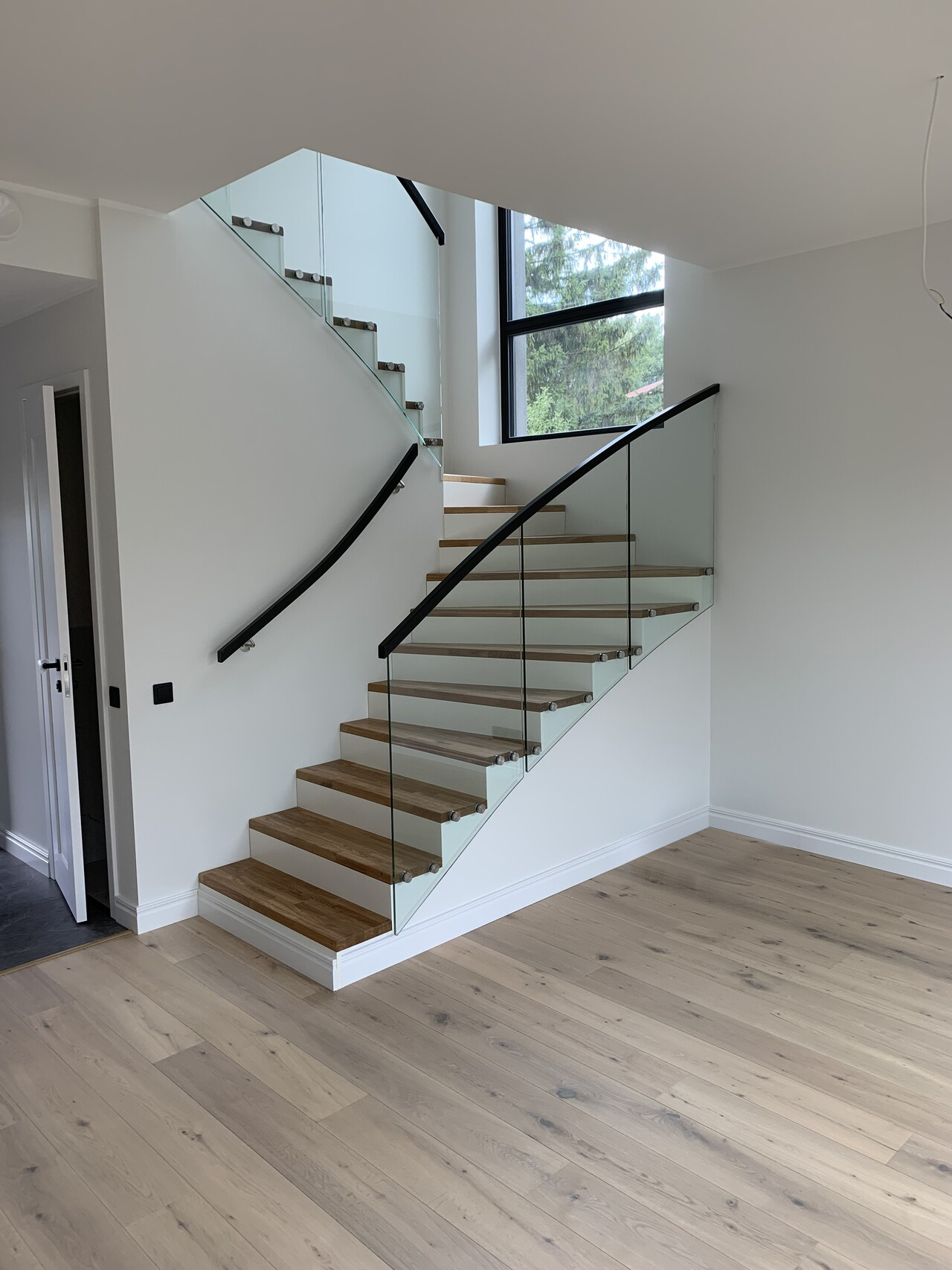 Design staircase with glass railing