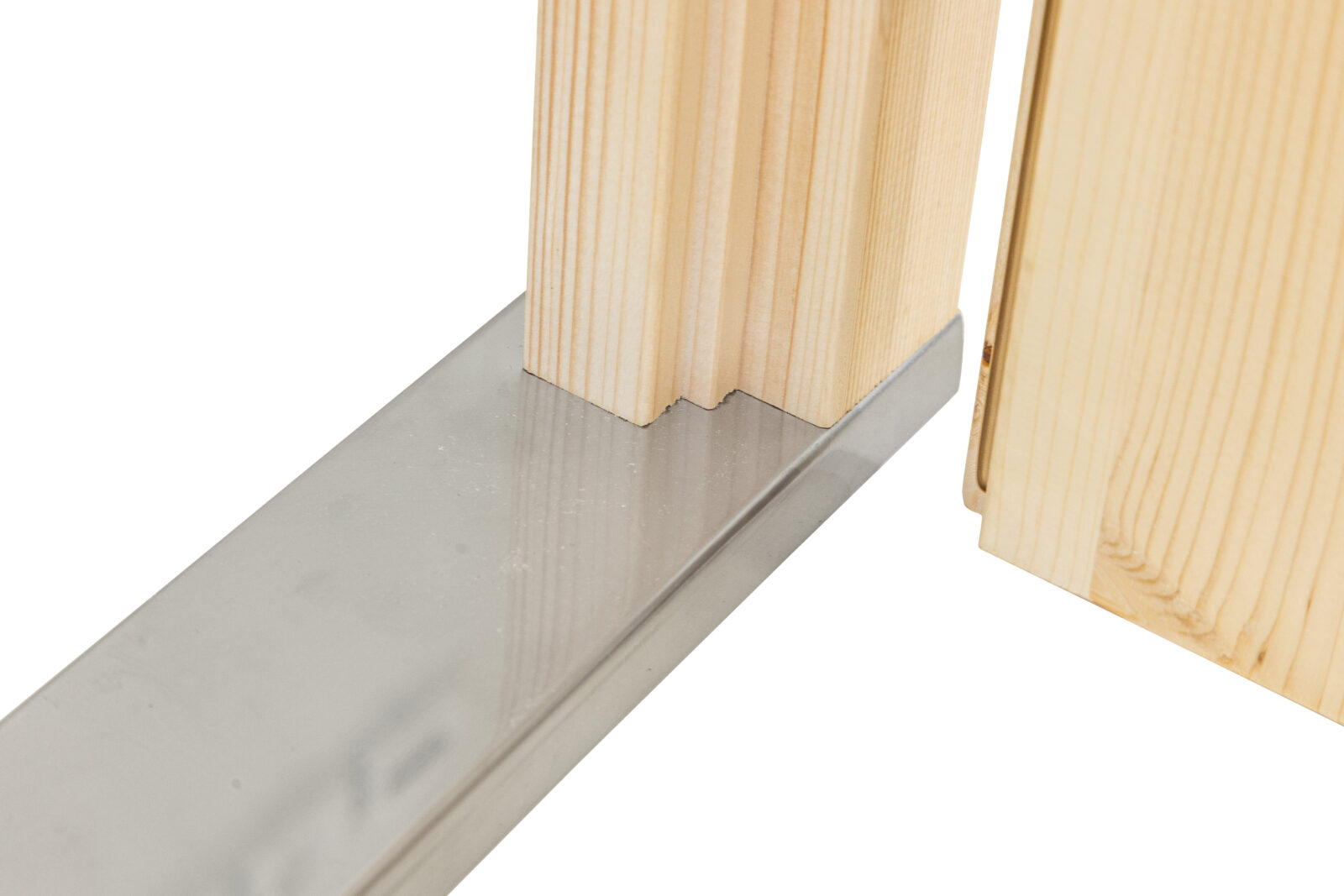 Iris 11,1 Summer_U_TU_metal_door_sill