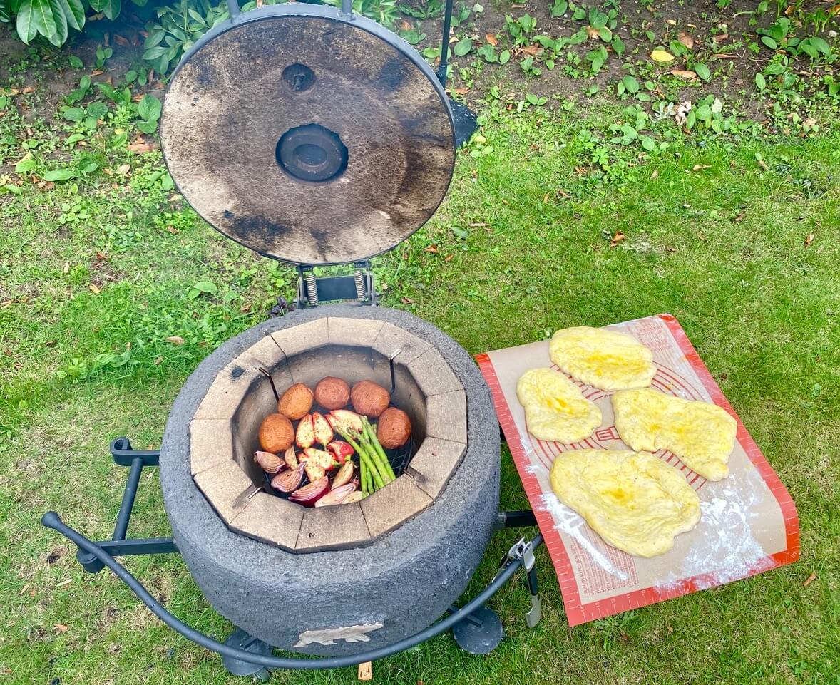 Kuum-Karu-BBQ-kraamiga