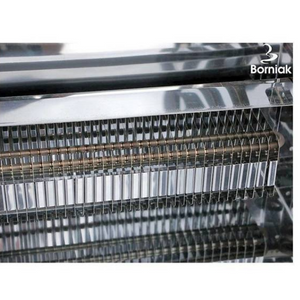 Borniak-suitsuahi-kütteradiaator